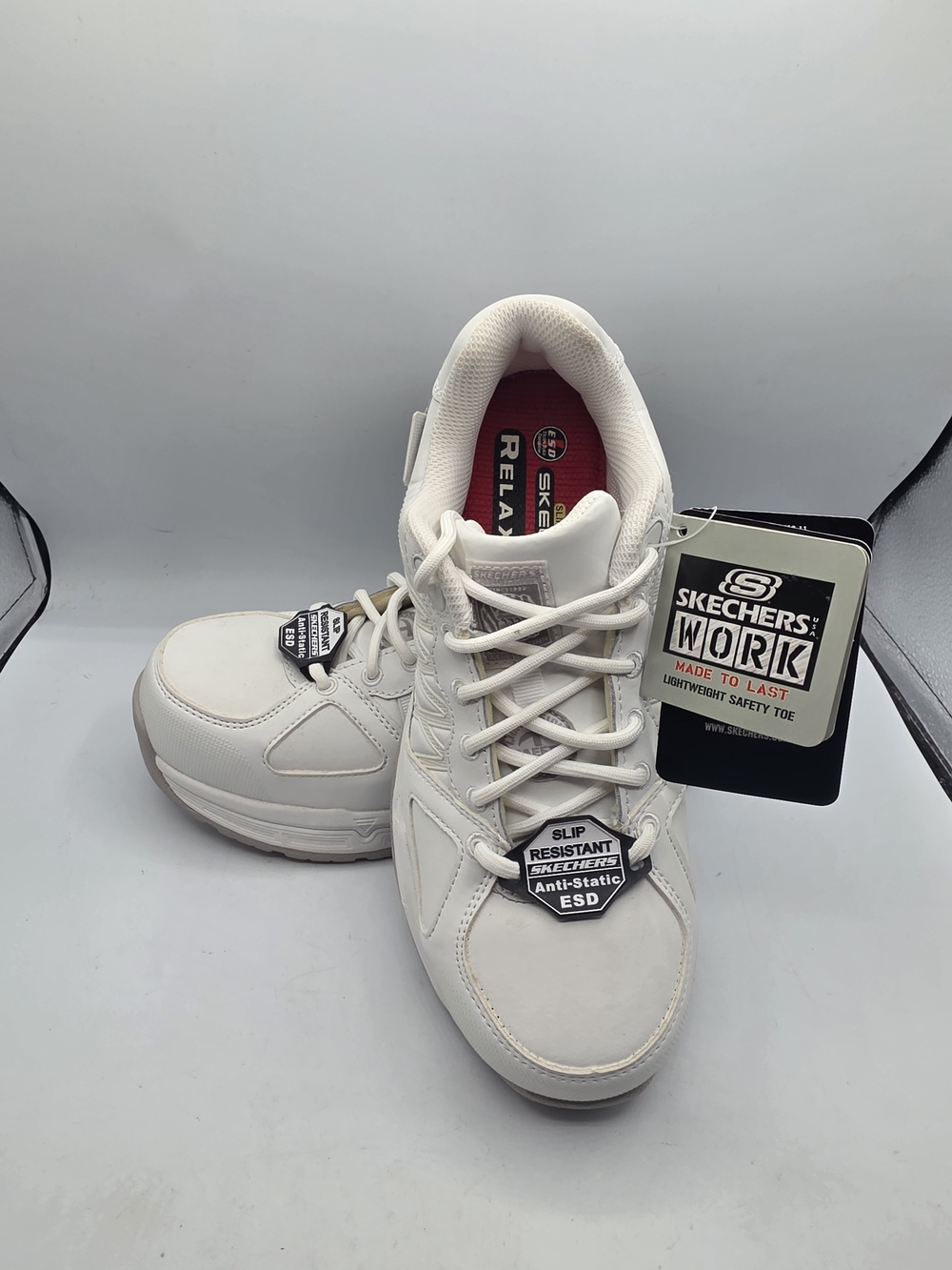 Sketchers Women's Size 7 Safety Toe Slip Resistant Sneakers
